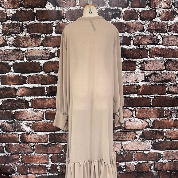 Rosche Dress Tan Maxi Long Sleeves V-Neck Pleated Semi Sheer Size Large Brown - Picture 8 of 13
